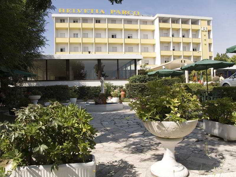 Oxygen Lifestyle Hotel Viserbella di Rimini Exterior photo